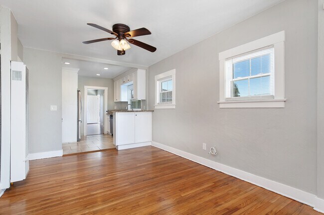 Building Photo - 4766 63rd St