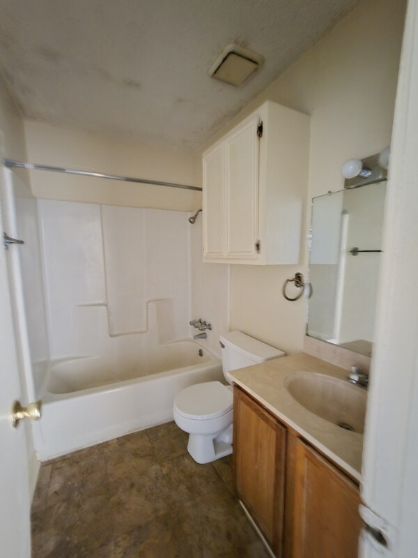 Building Photo - 6975 Brown St