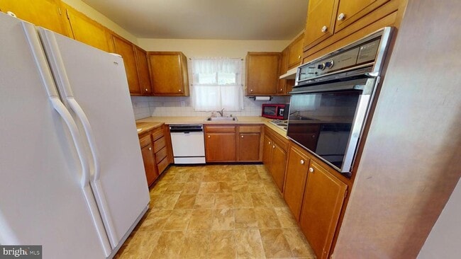 Building Photo - 13200 Ithan Ln