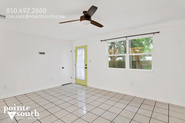 Building Photo - 208 E 22nd Ave