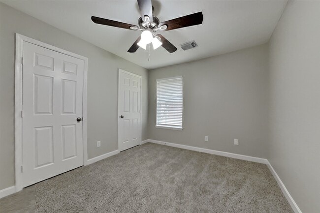 Building Photo - 14822 Carolina Falls Ln