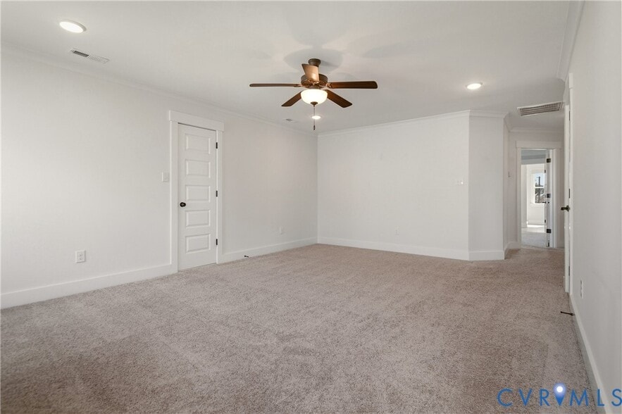 Building Photo - 3718 Graythorne Dr