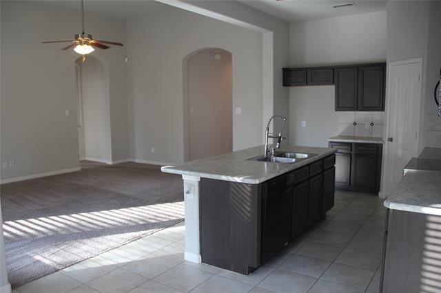 Building Photo - 4615 Elderberry St