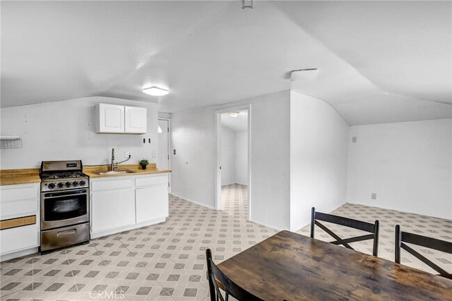 Building Photo - 3515 S Forecastle Ave