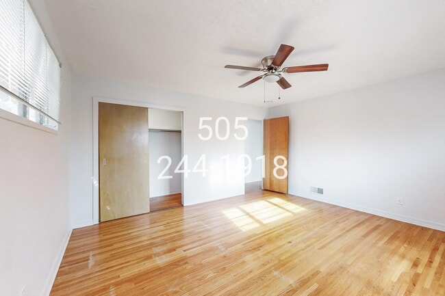 Building Photo - 905 Adams St NE