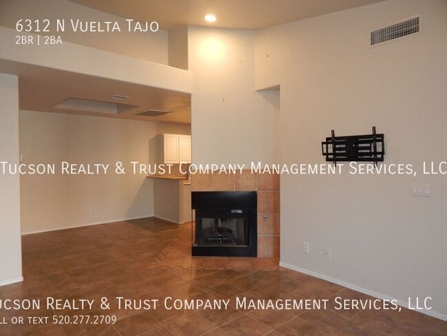 Building Photo - 6312 N Vuelta Tajo
