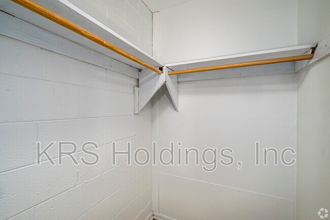 Building Photo - 2315 Alfalfa Ln