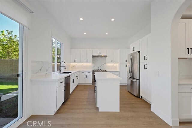 Building Photo - 16 Oroville