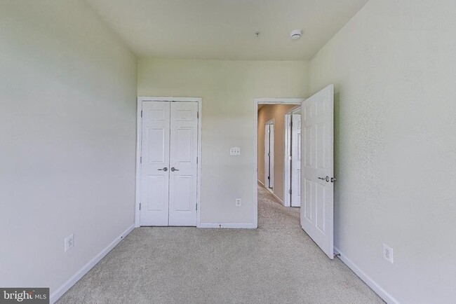 Building Photo - 2133 Little Sorrel Way