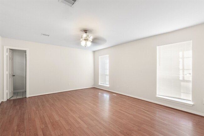 Building Photo - 14714 Ridgechase Ln
