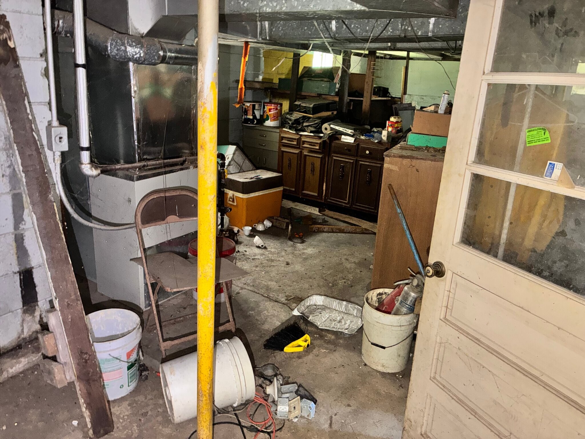 Building Photo - 3511 Converse Ave