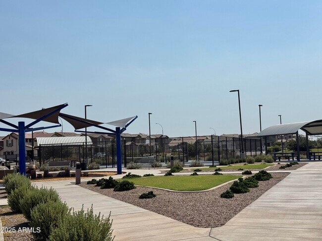 Building Photo - 9960 W Mitchell Ave