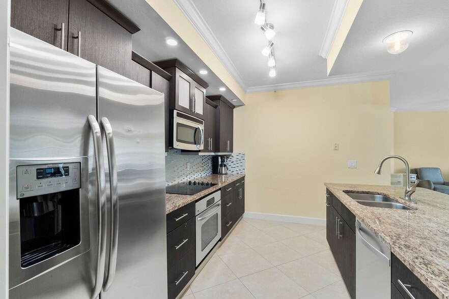 Building Photo - 4610 Saint Croix Ln