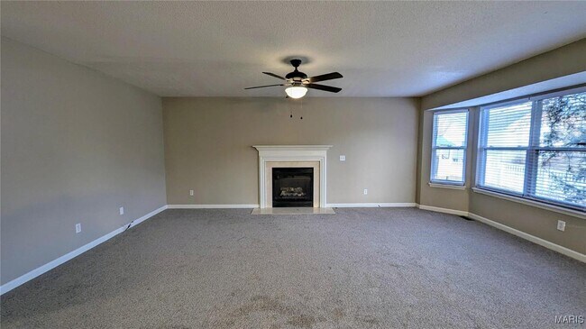 Building Photo - 1226 Grand Canyon Dr