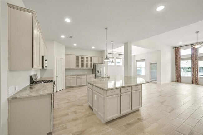 Building Photo - 139 Trillium Pk Lp