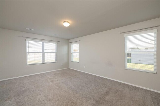 Building Photo - 2701 Bauer St