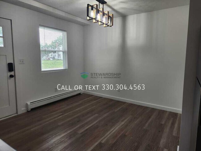 Building Photo - 5025 Massillon Rd