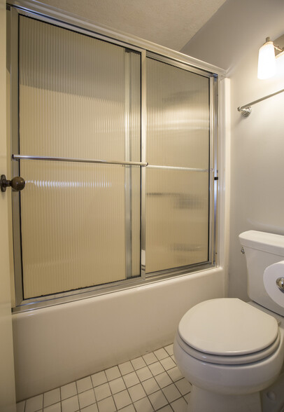 Bathroom 1 - 1660 N Prospect Ave