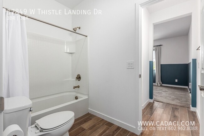 Building Photo - 17849 W Thistle Landing Dr