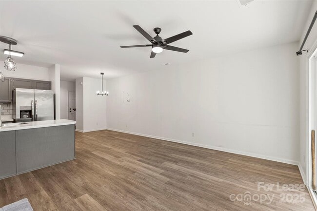 Building Photo - 3220 Selwyn Farms Ln