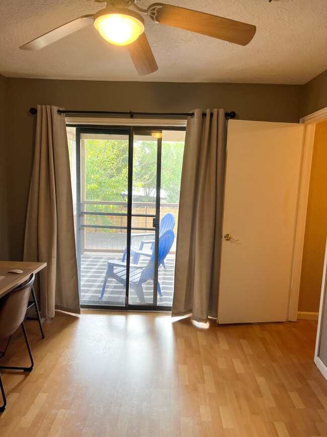 Balcony access from bedroom 2 - 421 W San Antonio St
