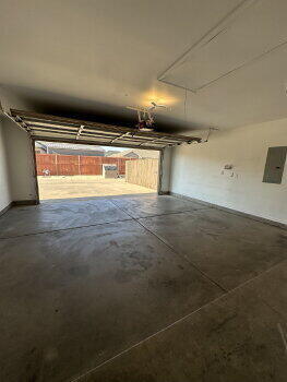 Building Photo - 6105 73rd St