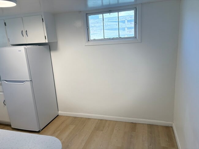 Building Photo - Alisha’s House Unit B