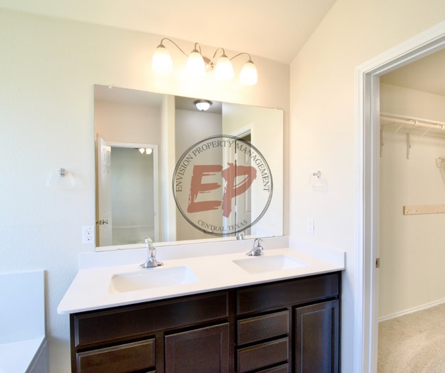 Building Photo - 3113 Keathley Dr