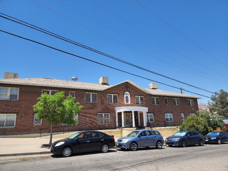 Building Photo - 119 W Nevada Ave