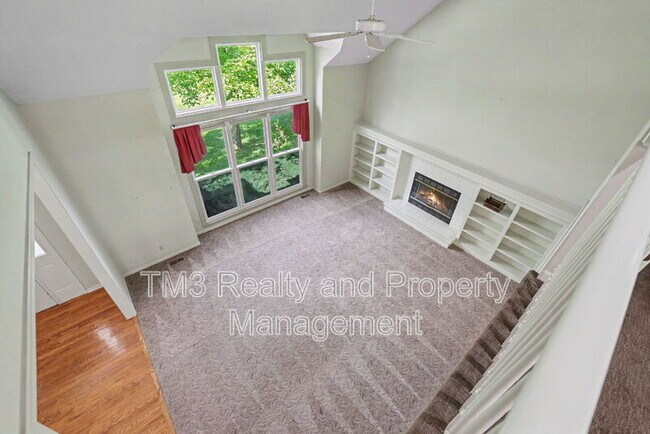 Building Photo - 10313 W 131st St