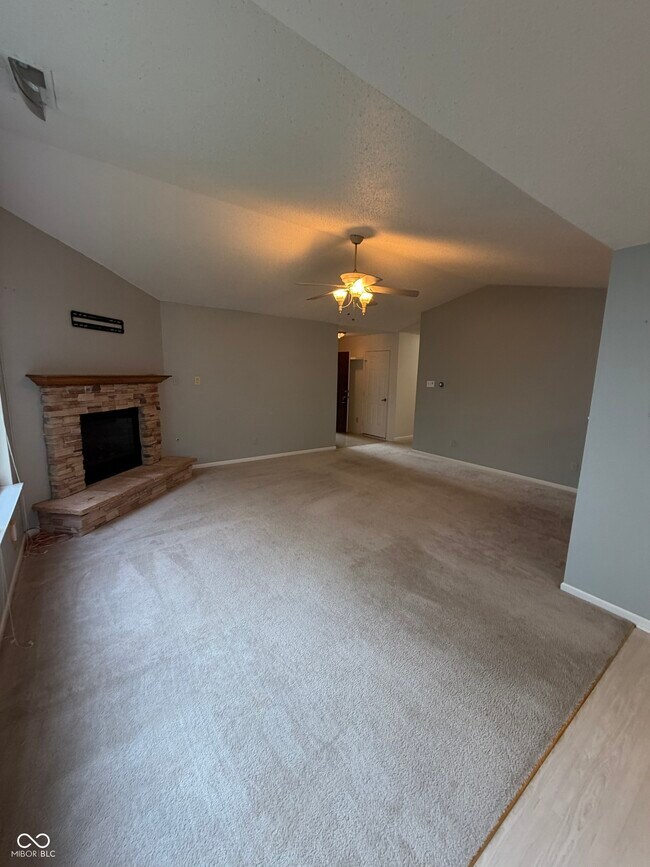 Building Photo - 14277 Orange Blossom Trail