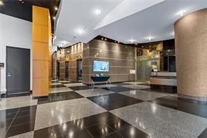 Building Photo - 3338 Peachtree Rd NE