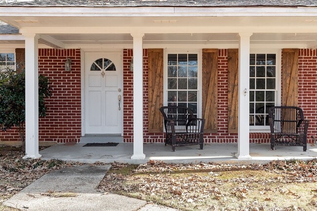 Building Photo - Home for Rent in Wetumpka