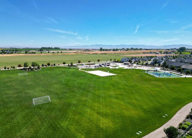Building Photo - 9042 S La Pampa Way