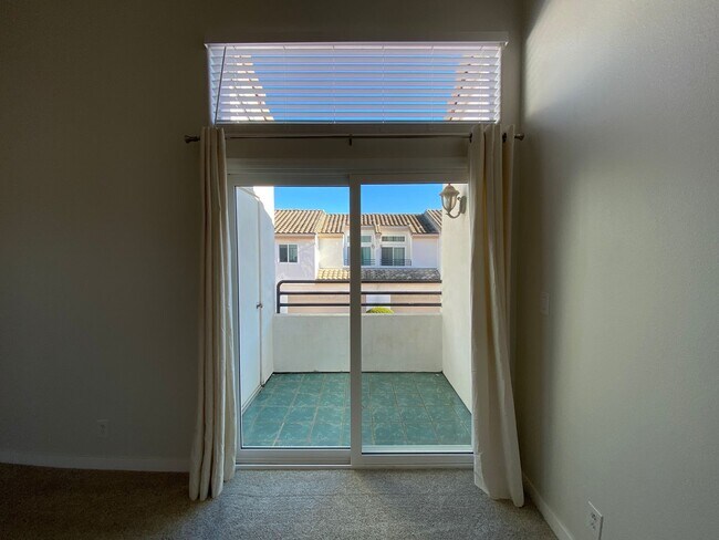 Building Photo - Beautiful Remodeled Home in Carlsbad Village!