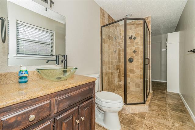 Building Photo - 112 Bluebonnet Dr