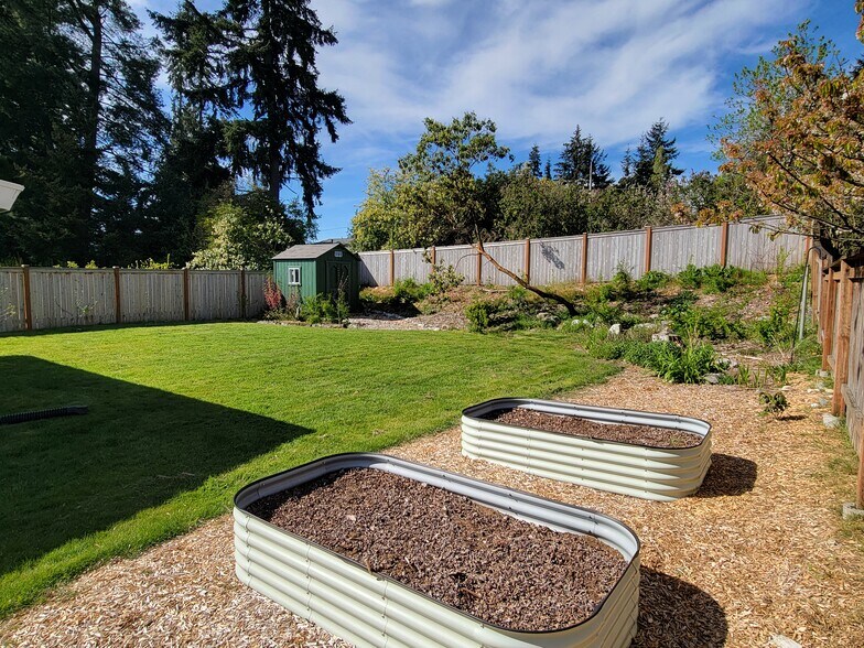 Back Yard Raised Beds - 324 NE 157th St