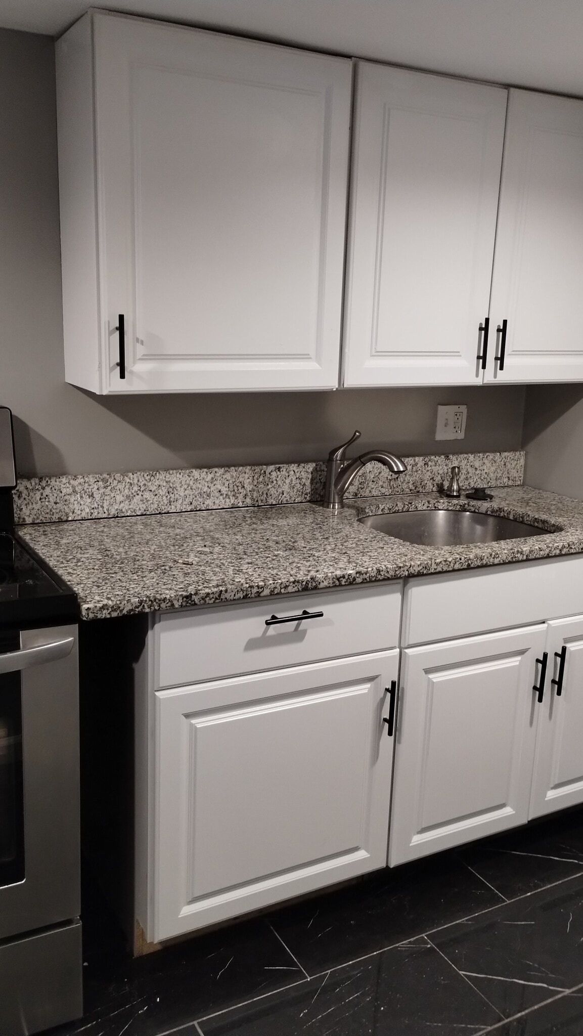 Building Photo - 3107 Evergreen Ave