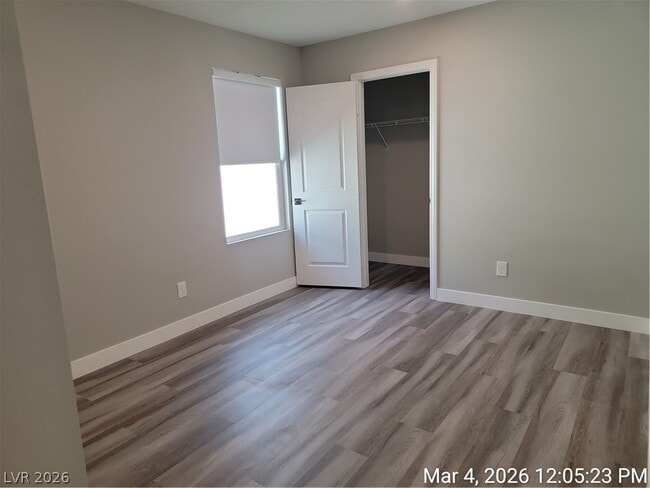 Building Photo - 2818 Frabiele St