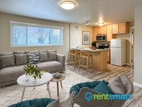 Building Photo - 1401 Stoddard