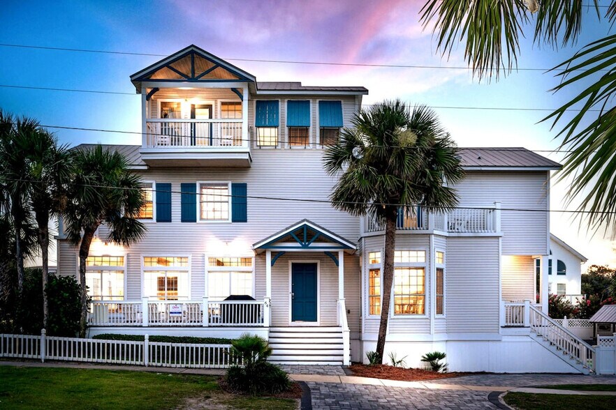 Building Photo - 3175 Scenic Hwy 98