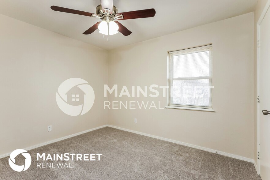 Building Photo - 908 N 5th St