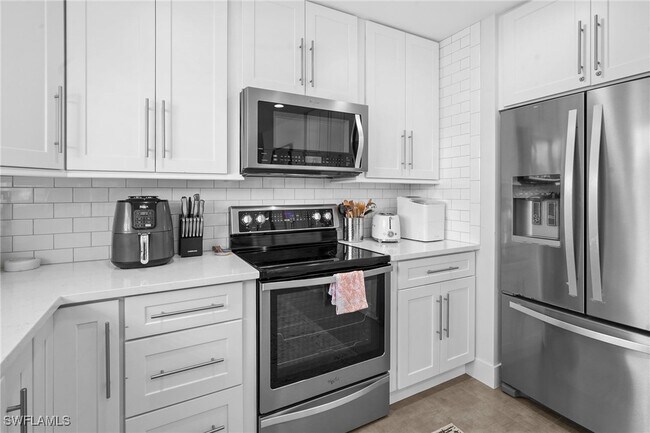 Building Photo - 474 Lake Murex Cir