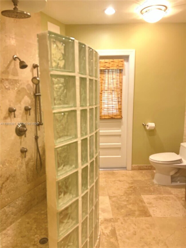 Building Photo - 13400 SW 78th Ct