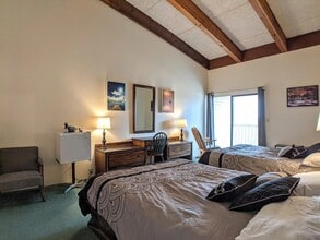 Building Photo - Cedar Lodge