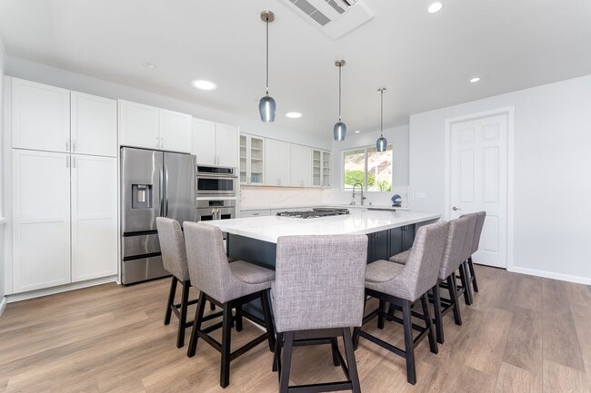 Building Photo - Furnished Luxury Ocean Front Estate in Waianae with Old Hawaii rural setting- 3 Bedrooms x 3 Bath...