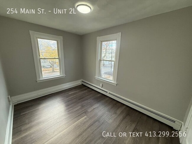 Building Photo - 254 Main St