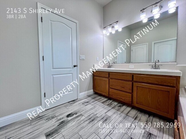 Building Photo - 2143 S Shirley Ave