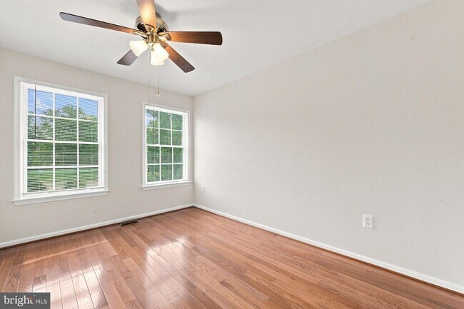 Building Photo - 6147 Early Autumn Dr