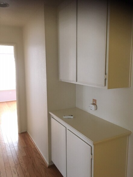 Building Photo - 7379 Barnstable Pl